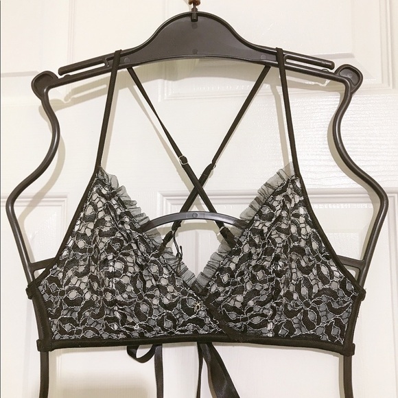 🔥ON SALE🔥2/$33🔥 💖Victoria Secret Very Sexy Unlined Demi - Picture 1 of 5